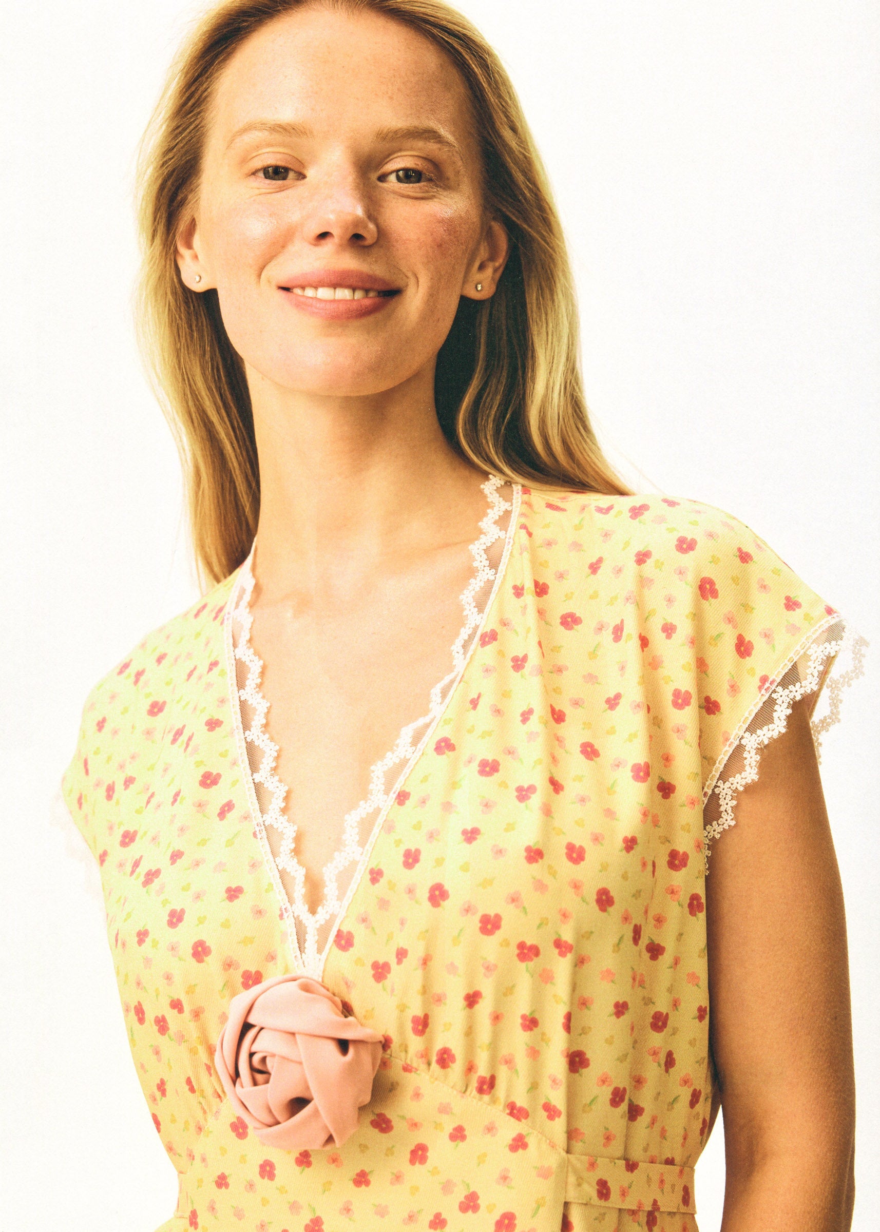 Genus Floral-Appliqué Midi Dress