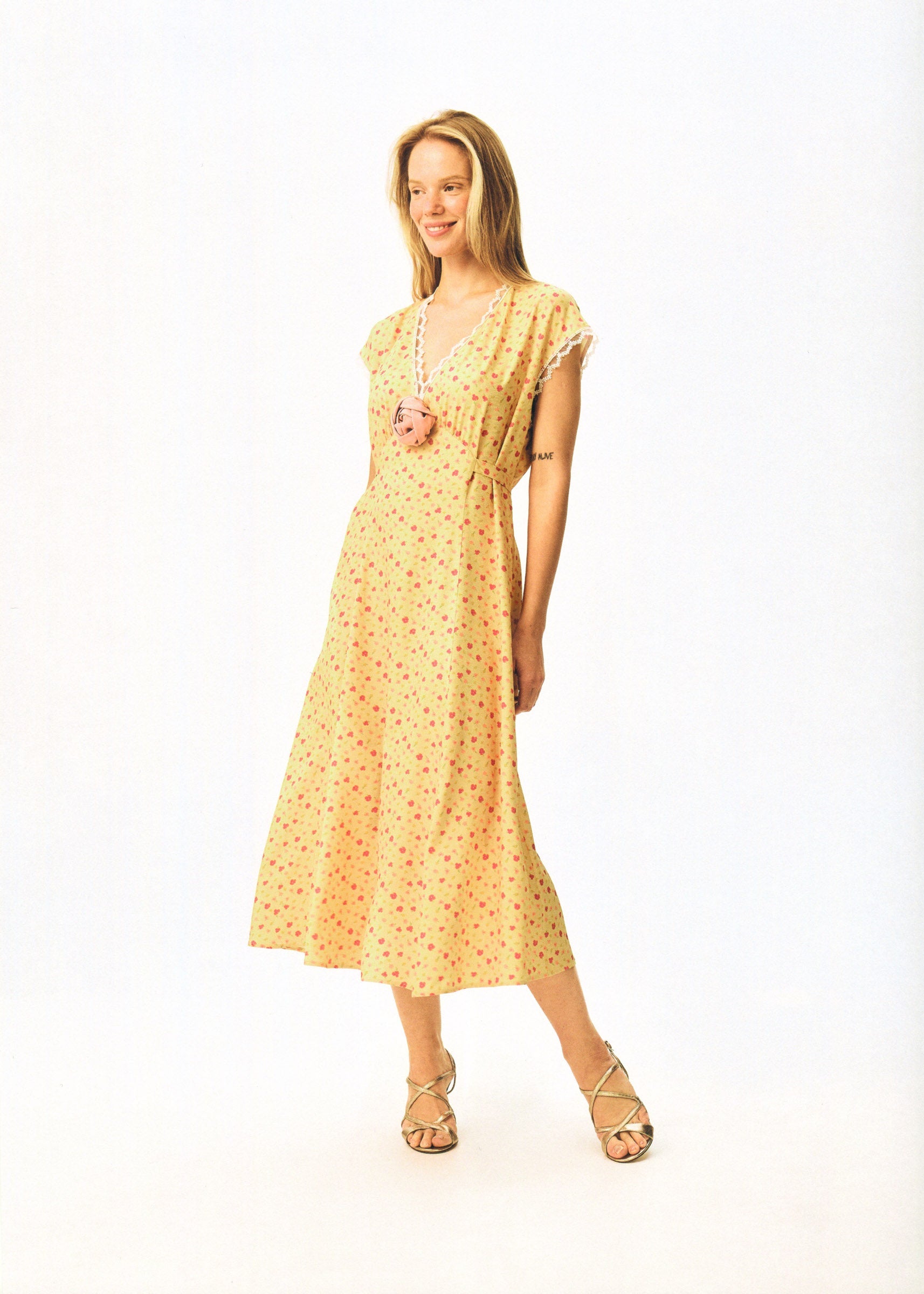 Genus Floral-Appliqué Midi Dress